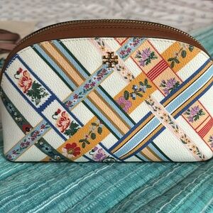 Tory Burch makeup/toiletry bag